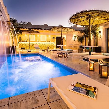 Boutique Hotel Capo Blu Santa Margherita di Pula Exterior foto
