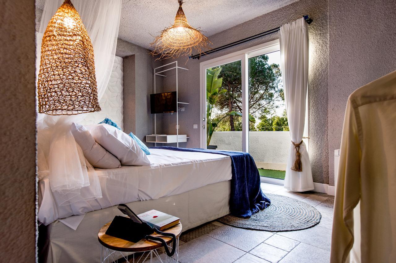 Boutique Hotel Capo Blu Santa Margherita di Pula Exterior foto